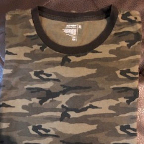 CAMOLAUGE MENS TEE SHIRT - Picture 1 of 1